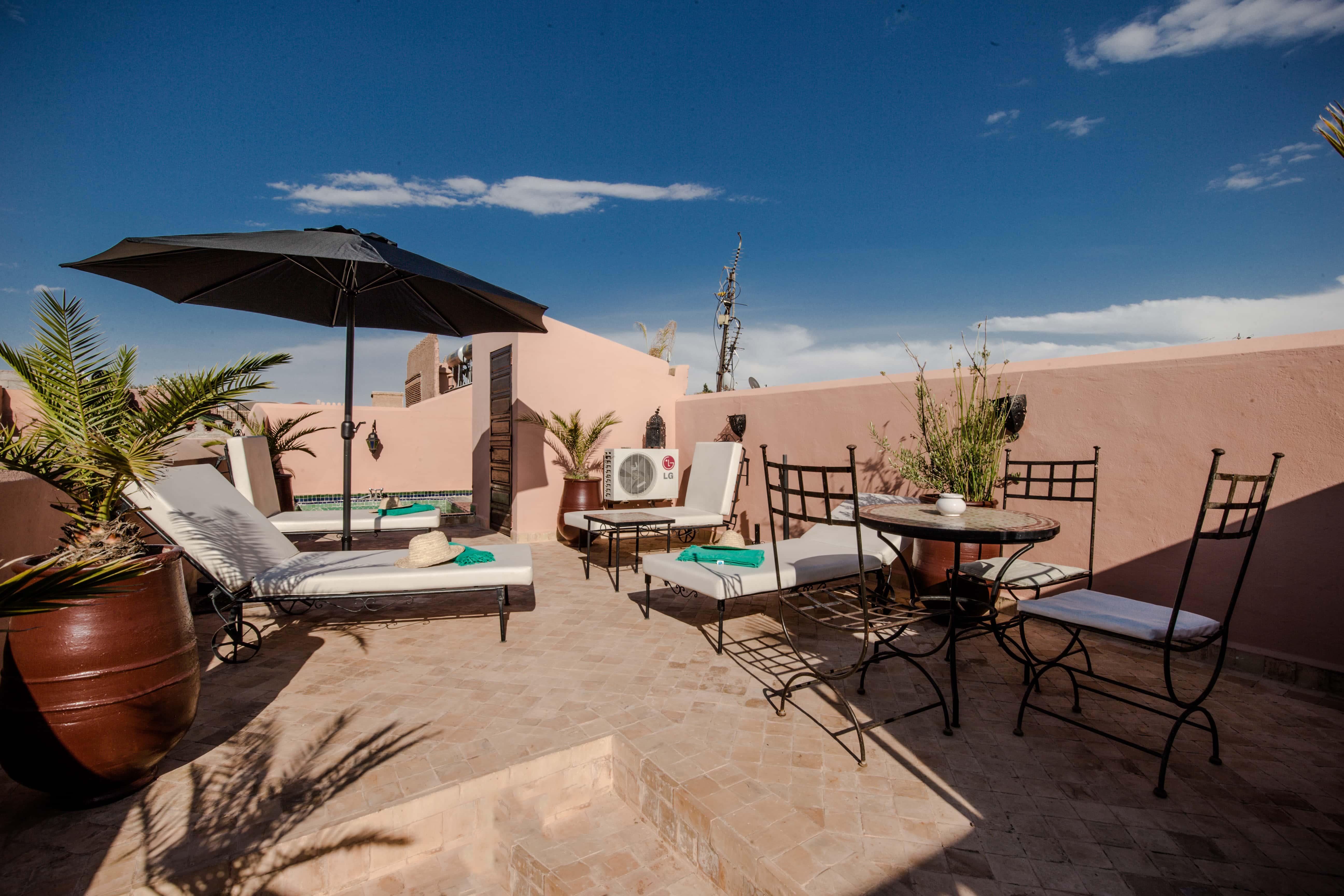 Riad Le Jardin De Lea, Suites & Spa Marrakesh Bagian luar foto