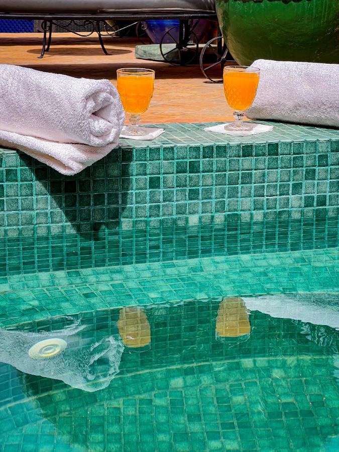 Riad Le Jardin De Lea, Suites & Spa Marrakesh Bagian luar foto