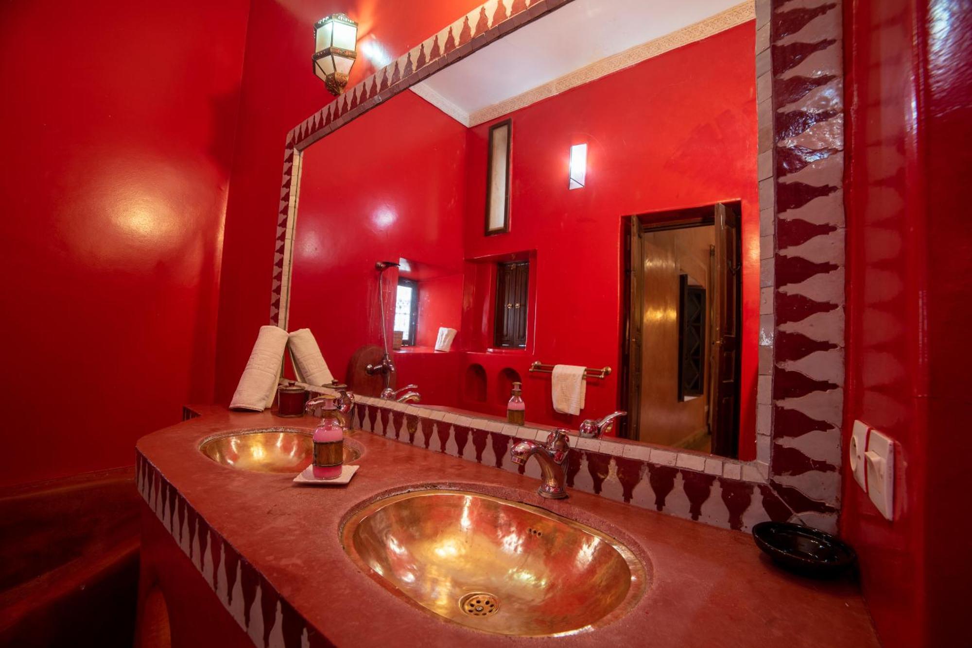 Riad Le Jardin De Lea, Suites & Spa Marrakesh Bagian luar foto