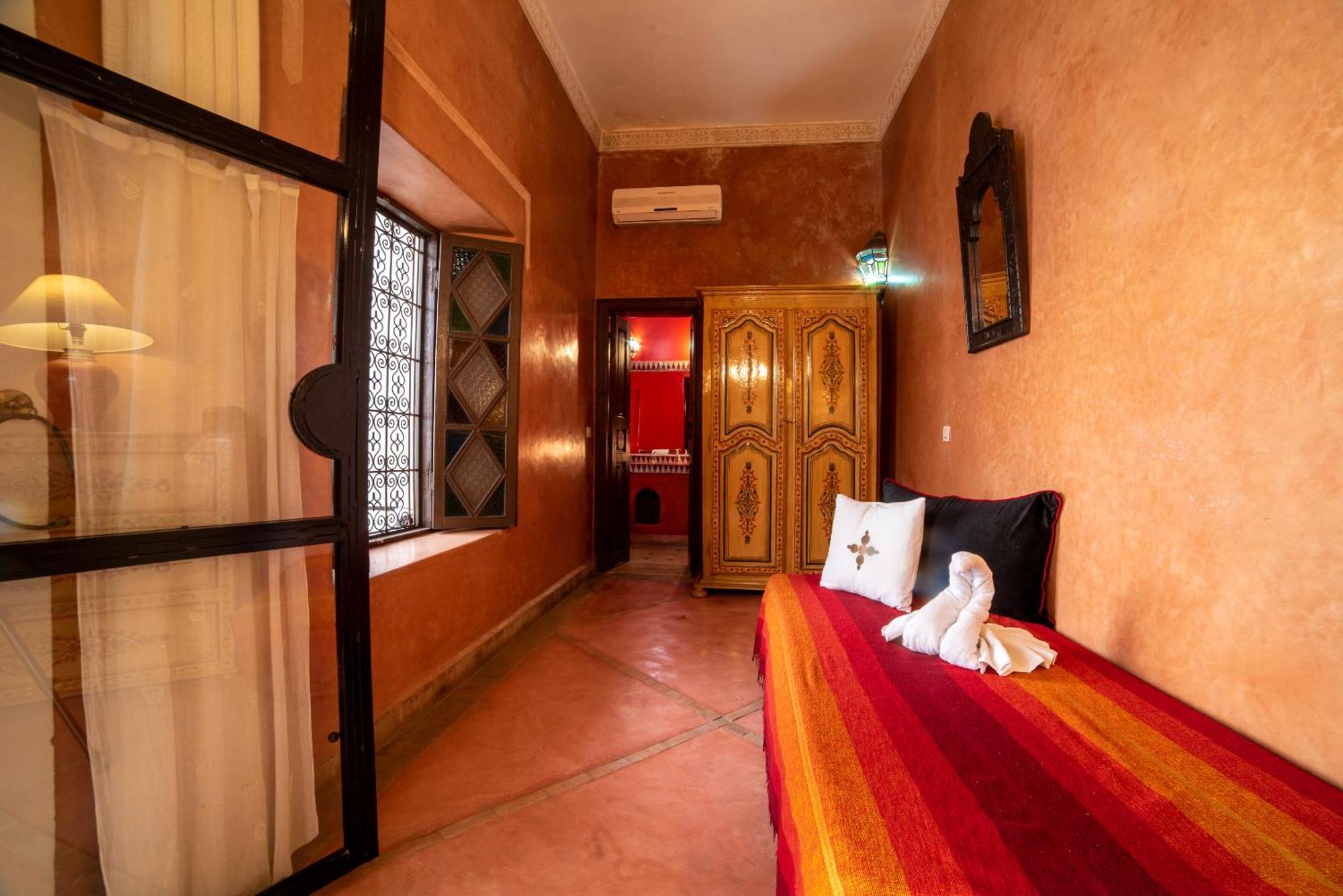 Riad Le Jardin De Lea, Suites & Spa Marrakesh Bagian luar foto